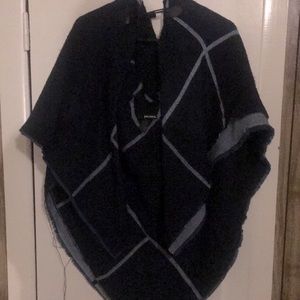 Modena blue shawl